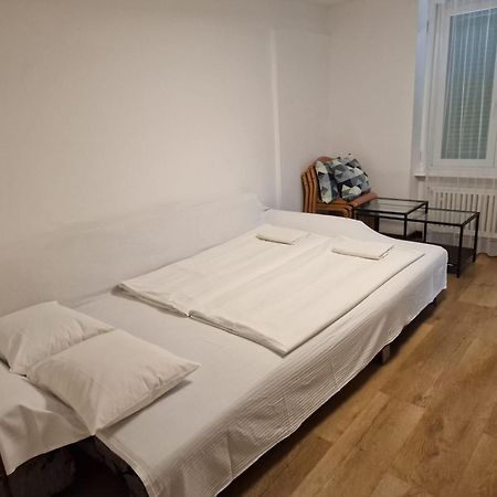 Bastis Central Guesthouse Lucerne City ภายนอก รูปภาพ