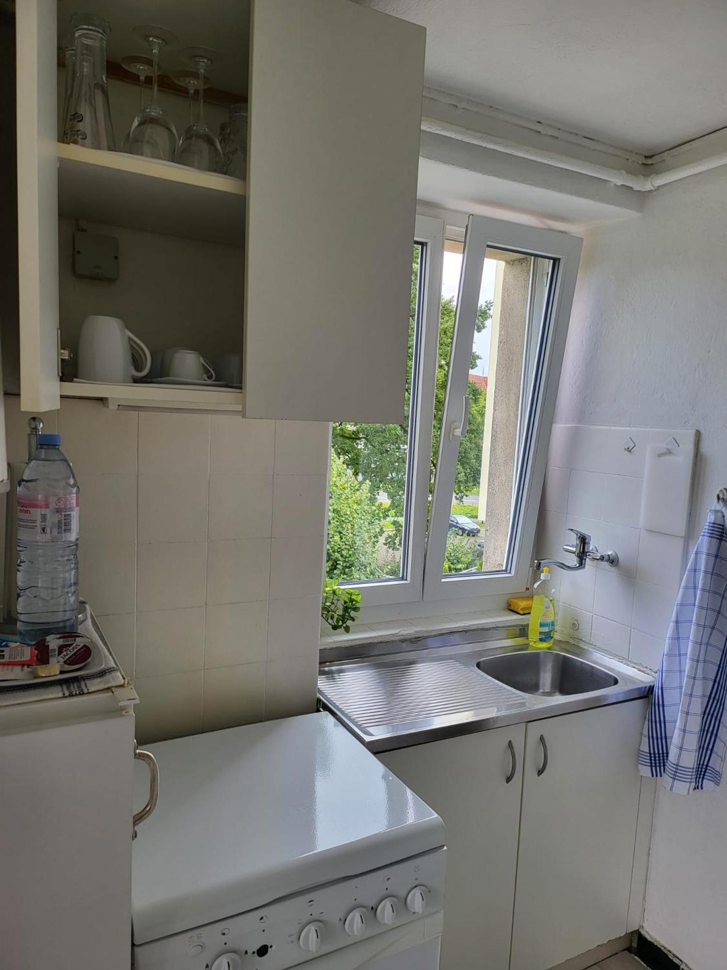 Bastis Central Guesthouse Lucerne City ภายนอก รูปภาพ